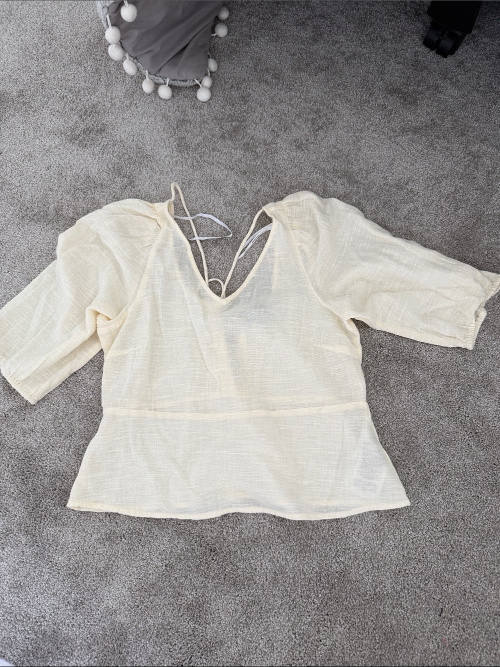 Vero Moda Cream V-Neck Tie-Back Peasant Blouse